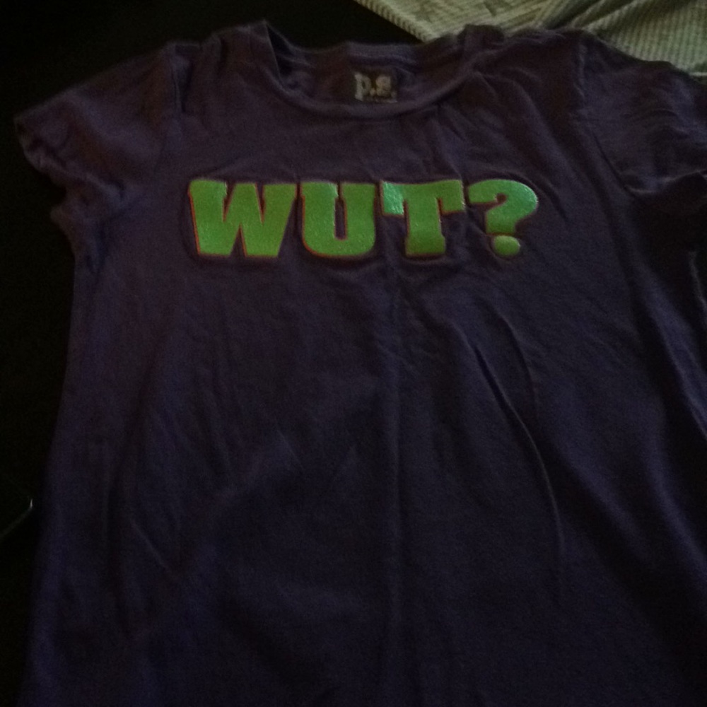 Purple short sleeve T-shirt